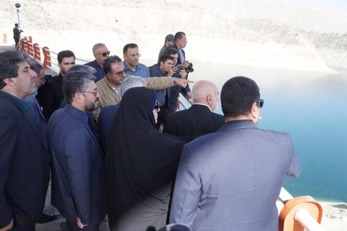 بازدید استاندار خوزستان از سد و نیروگاه مارون