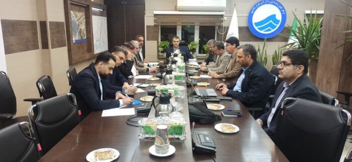 جلسه ارزیابی و رسیدگی به پروژه‌های عمرانی آب شهرها و روستاهای اهواز