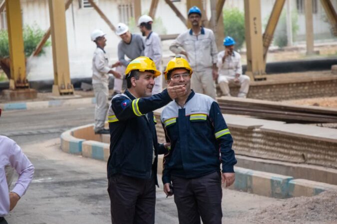 تعمیرات اساسی موفقیت‌آمیز توربین ناحیه ۲ فجر انرژی با داخلی‌سازی پره‌ها و عایق