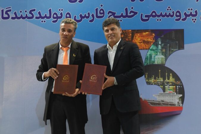 در سومین رویداد ایران پتروکم امضا شد؛ ساخت وکیوم پمپ VP-1414 پتروشیمی شهید تندگویان به همت داخلی‌ ها