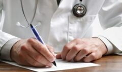 معاینات طب کار دوره ای سال ۱۴۰۲ فولاد اکسین خوزستان/صیانت از سلامت کارکنان اولویت اول شرکت است