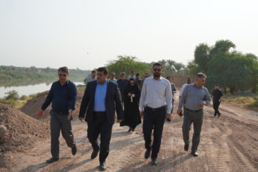 بازدید فرماندار اهواز و مسئولان گاز و نفت استان از پروژه‌های سیل‌بند اسماعیلیه
