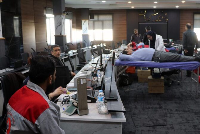 مشارکت انسان‌دوستانه کارکنان شیمی بافت در طرح اهدای خون