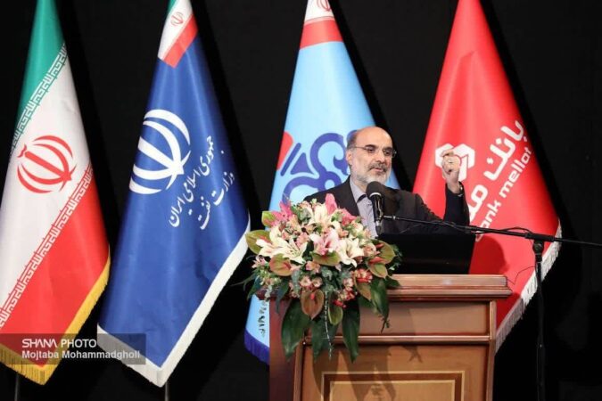 سهام پتروشیمیهای اروند و بندر امام بهزودی عرضه میشود/مجوز ساخت اولین پارک متانول ایران صادر شد سهام پتروشیمیهای اروند و بندر امام بهزودی عرضه میشود/مجوز ساخت اولین پارک متانول ایران صادر شد