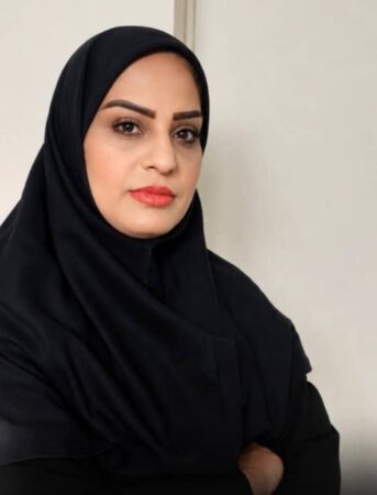 پروازِ فرشته‌ی سلامت در دوردست‌ها؛ ونوس منصوری، مامای فداکار مردم چلو آسمانی شد