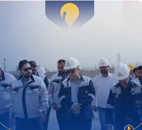 در سومین بازدید فروردین ماه دکتر رفیق دوست از مگا پروژه پتروشیمی پتروالفین فن آوران