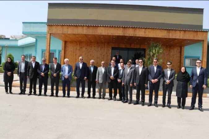 حرکت پتروشیمی اروند در مسیر توسعه مالی با همکاری بانک تجارت حرکت پتروشیمی اروند در مسیر توسعه مالی با همکاری بانک تجارت