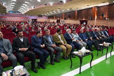 مهندس ناصری: بازنشستگی، فصل ایستادن در كنار جوانان است مهندس ناصری: بازنشستگی، فصل ایستادن در كنار جوانان است