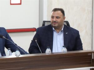توسعه حمل‌ونقل سازمانی با اضافه شدن ۳۰ خودروی ملكی به اروندان/ آغاز تحول زیرساخت‌های لجستیک در اروندان با خرید خودروهای ملكی