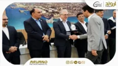 تندیس بلورین دوازدهمین دوره جایزه تعالی صنعت پتروشیمی به پتروشیمی اروند رسید